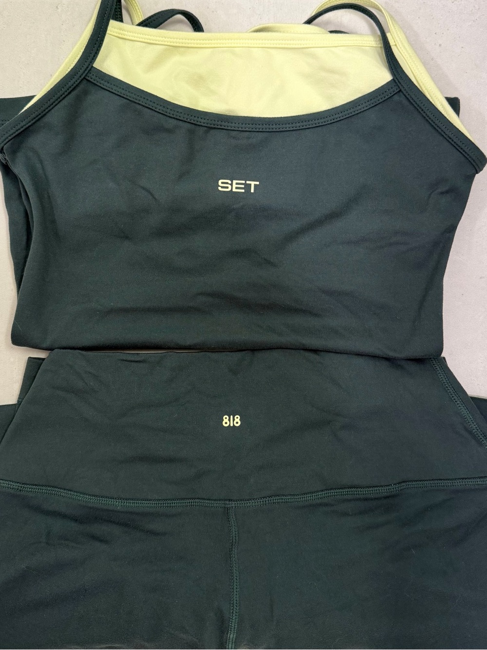 SET Active 818 Collab Green Matching Set - Picture 2 of 2